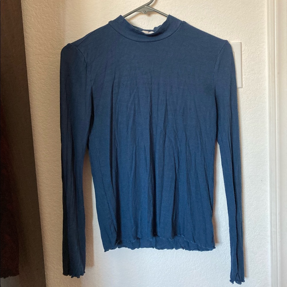 Medium Hippie Rose partial Turtleneck, Navy Blue